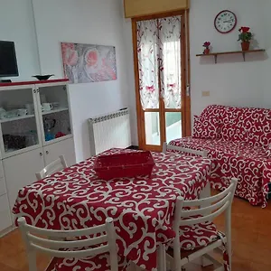 tra-cinque-terre-e-versilia.hotelitalianriviera.com/